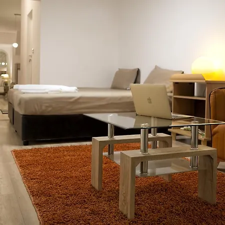 Penthouse Suites Rakovska Apartment *