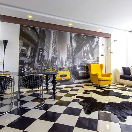 Apartment Penthouse Suites Rakovska