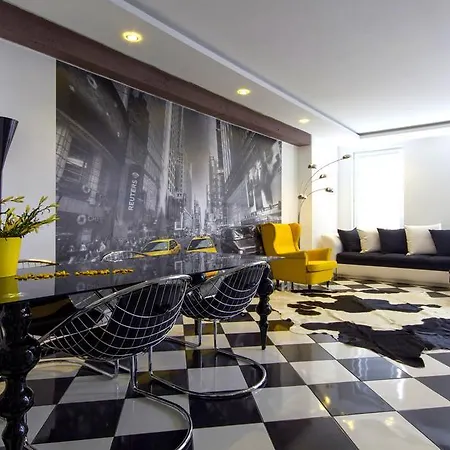 Penthouse Suites Rakovska *